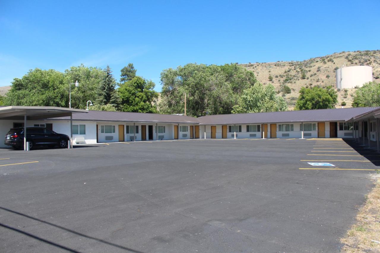 Oregon Trail Inn And Suites Lakeview Exterior foto
